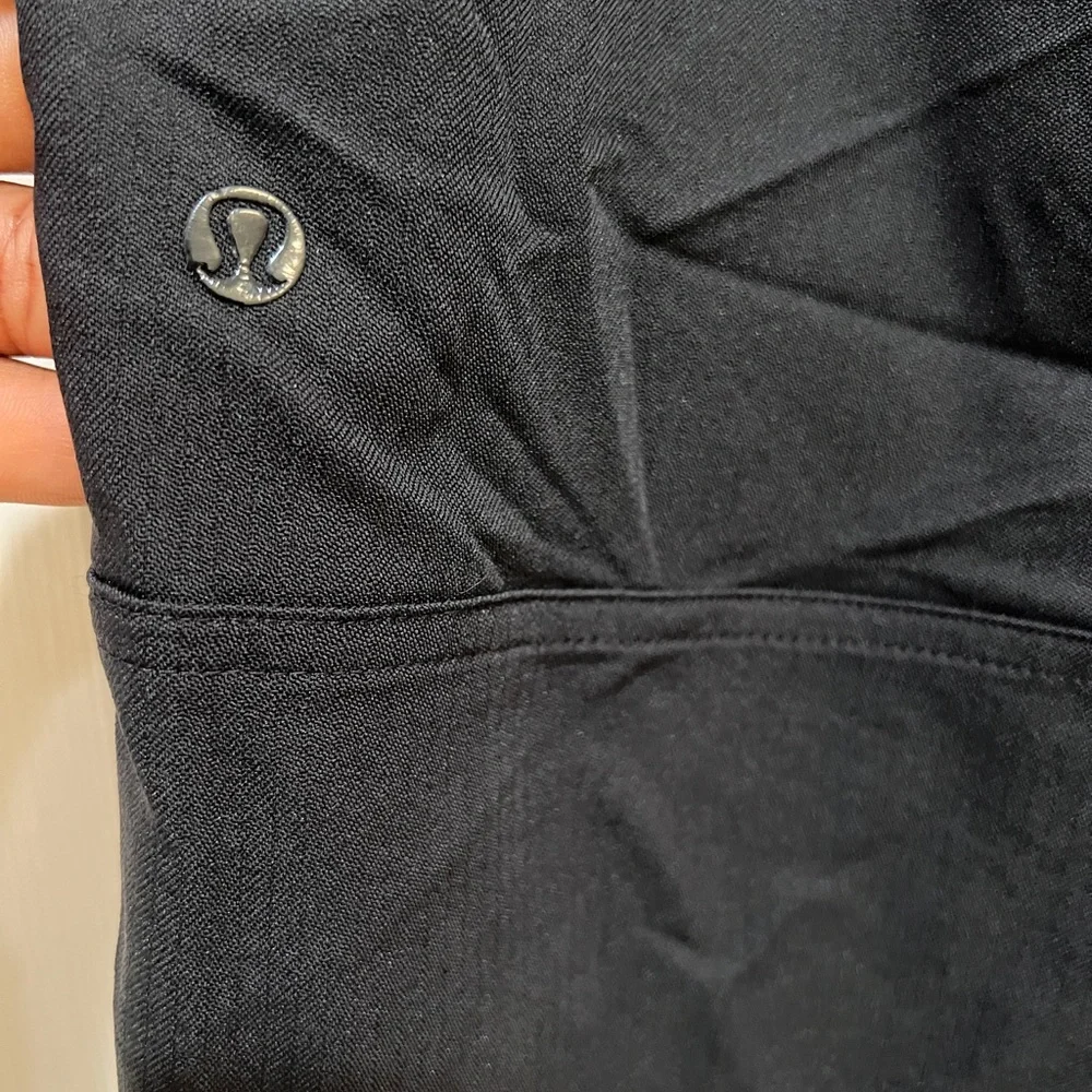 Lululemon Commission ABC 5 Pocket Warpstreme Black Pants Waist 34‎ Length 43